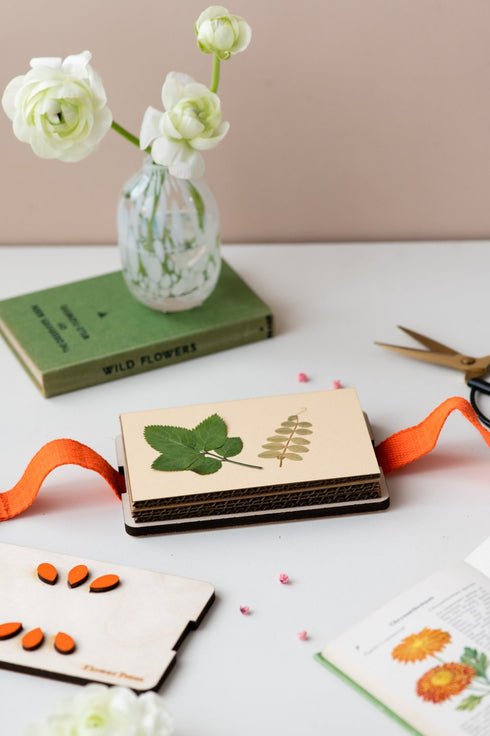 My Papercut Forest Portable Pocket Size Flower Press